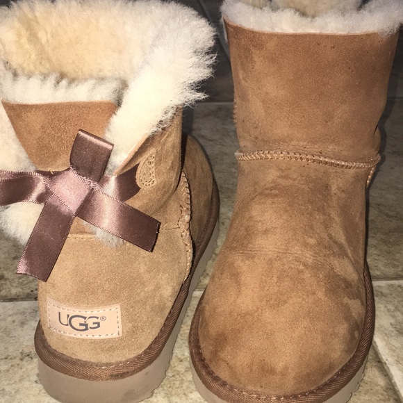 used uggs size 10